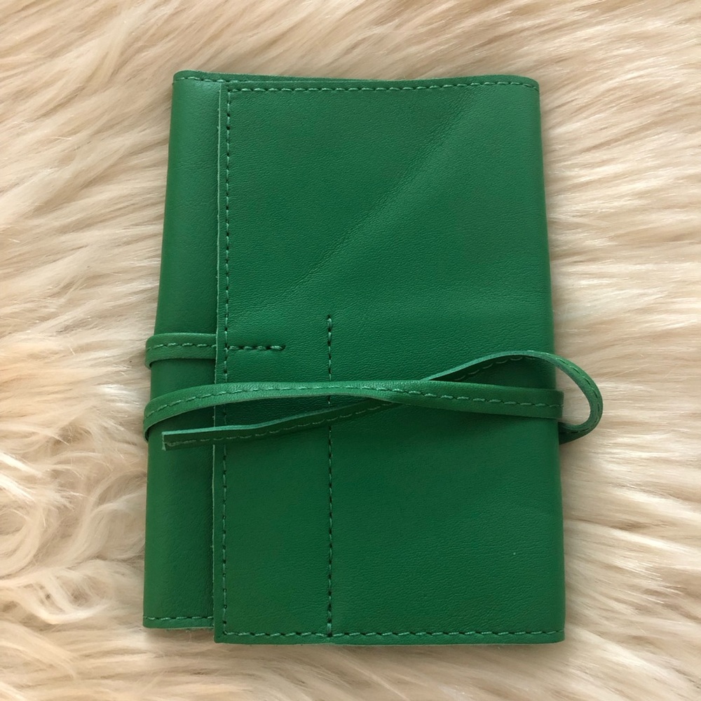Mark & Graham green leather charger roll up case